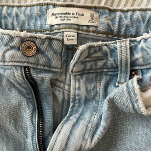 Abercrombie & Fitch Light Denim High Rise Jeans
